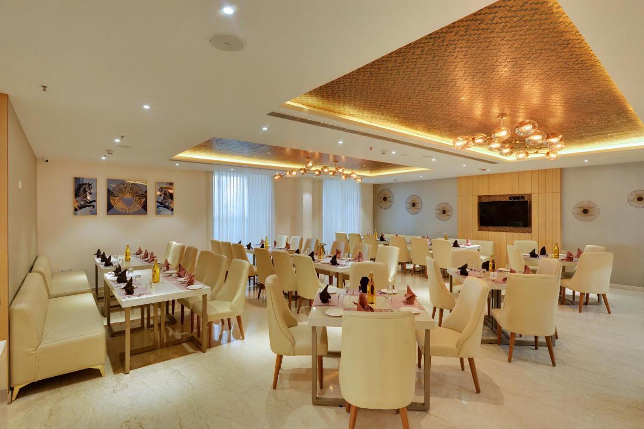 Clarion Hotel Bangalore Yesvantpur Kültér fotó