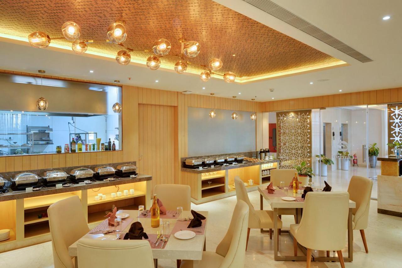 Clarion Hotel Bangalore Yesvantpur Kültér fotó