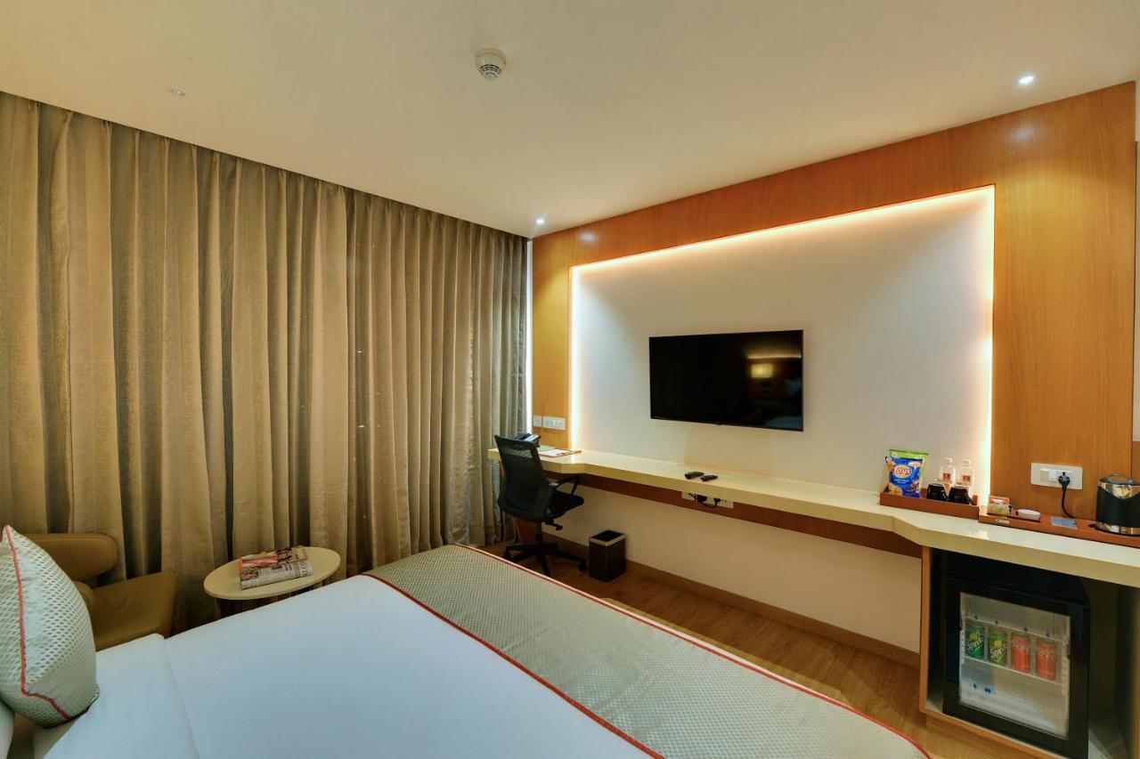 Clarion Hotel Bangalore Yesvantpur Kültér fotó